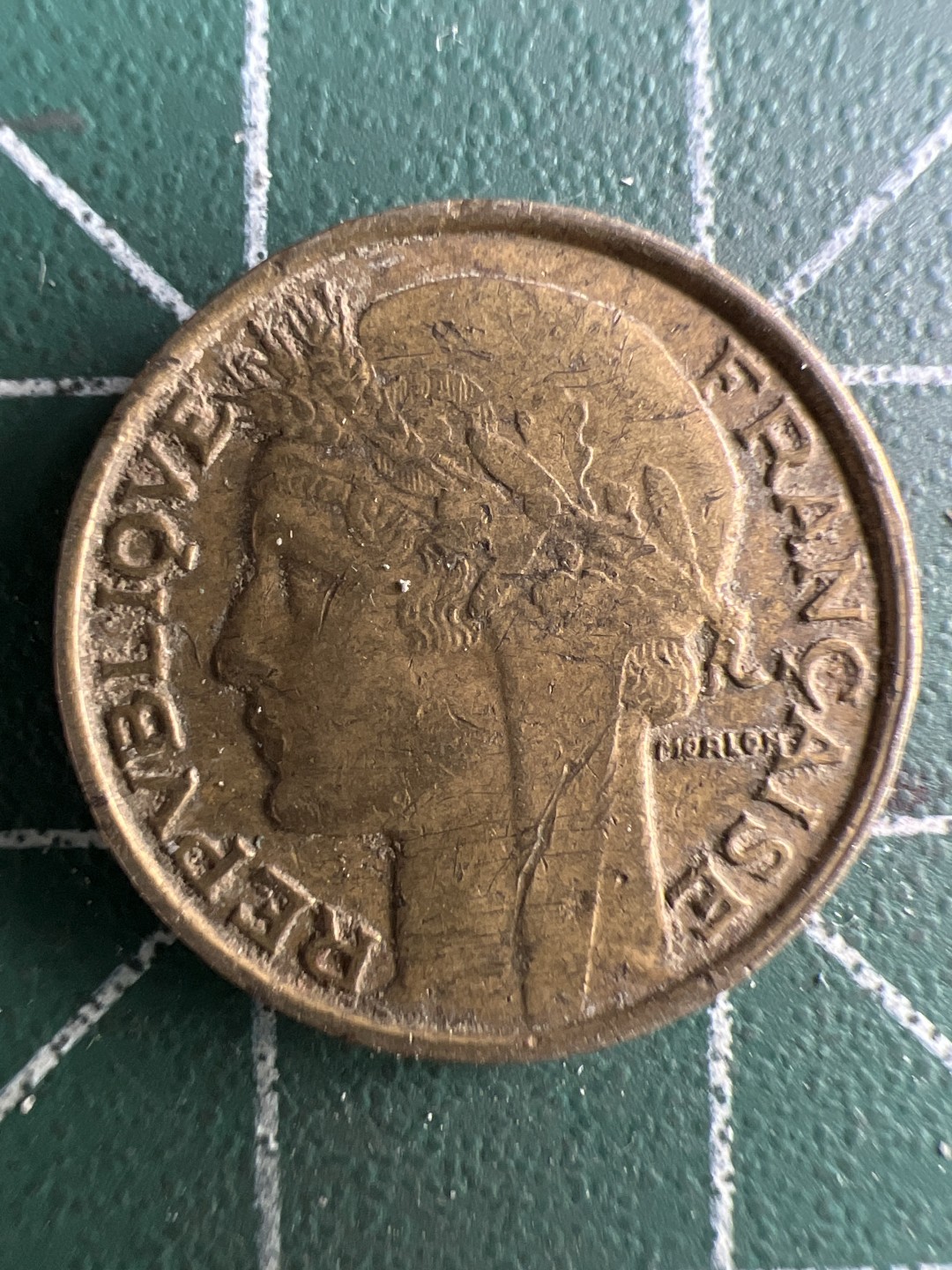 泡泡堂微拍第一 一 三幕硬币捡漏可累计专场👿👿，累计满二十元包邮，接受代拍业务 法国50分黄铜