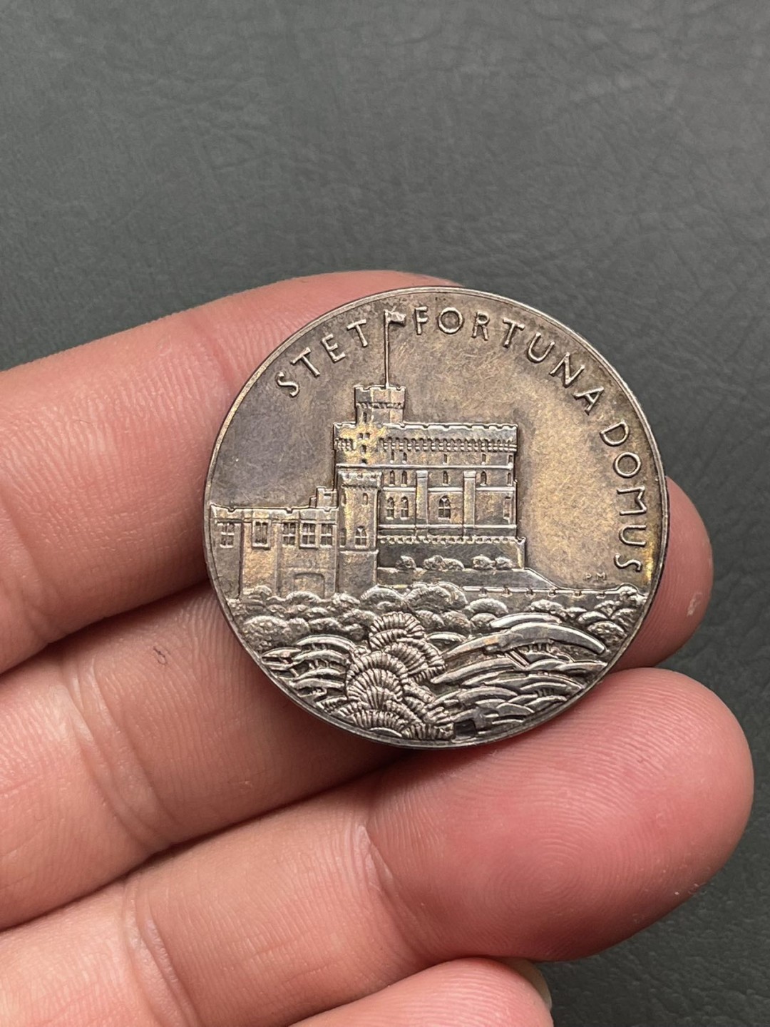 第八场，欧洲艺术章牌代币拍卖（实时专场，机器自动拍卖，请提前出好价格） 英国1935年乔治五世登基纪年银章