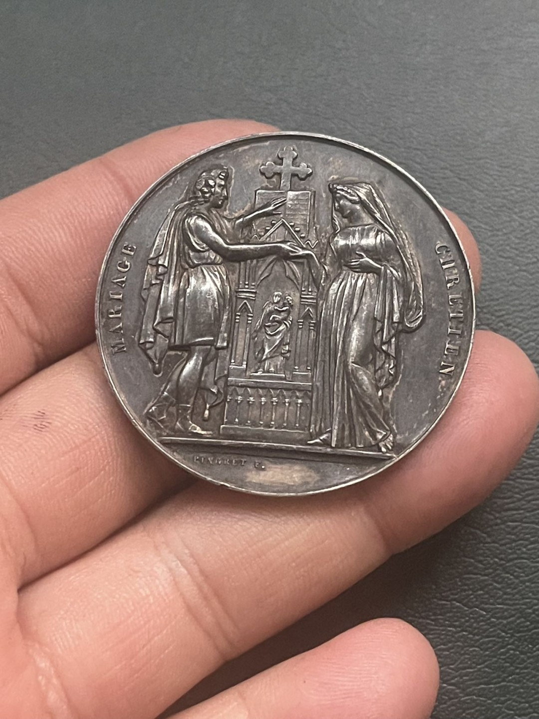 第八场，欧洲艺术章牌代币拍卖（实时专场，机器自动拍卖，请提前出好价格） 法国41mm少见大规格结婚纪念银章