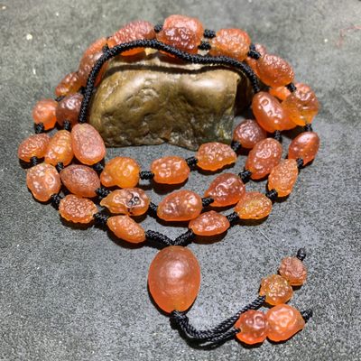 精美天然戈壁阿拉善麻皮樱桃红项链一条 ， - 精美天然戈壁阿拉善麻皮樱桃红项链一条 ，