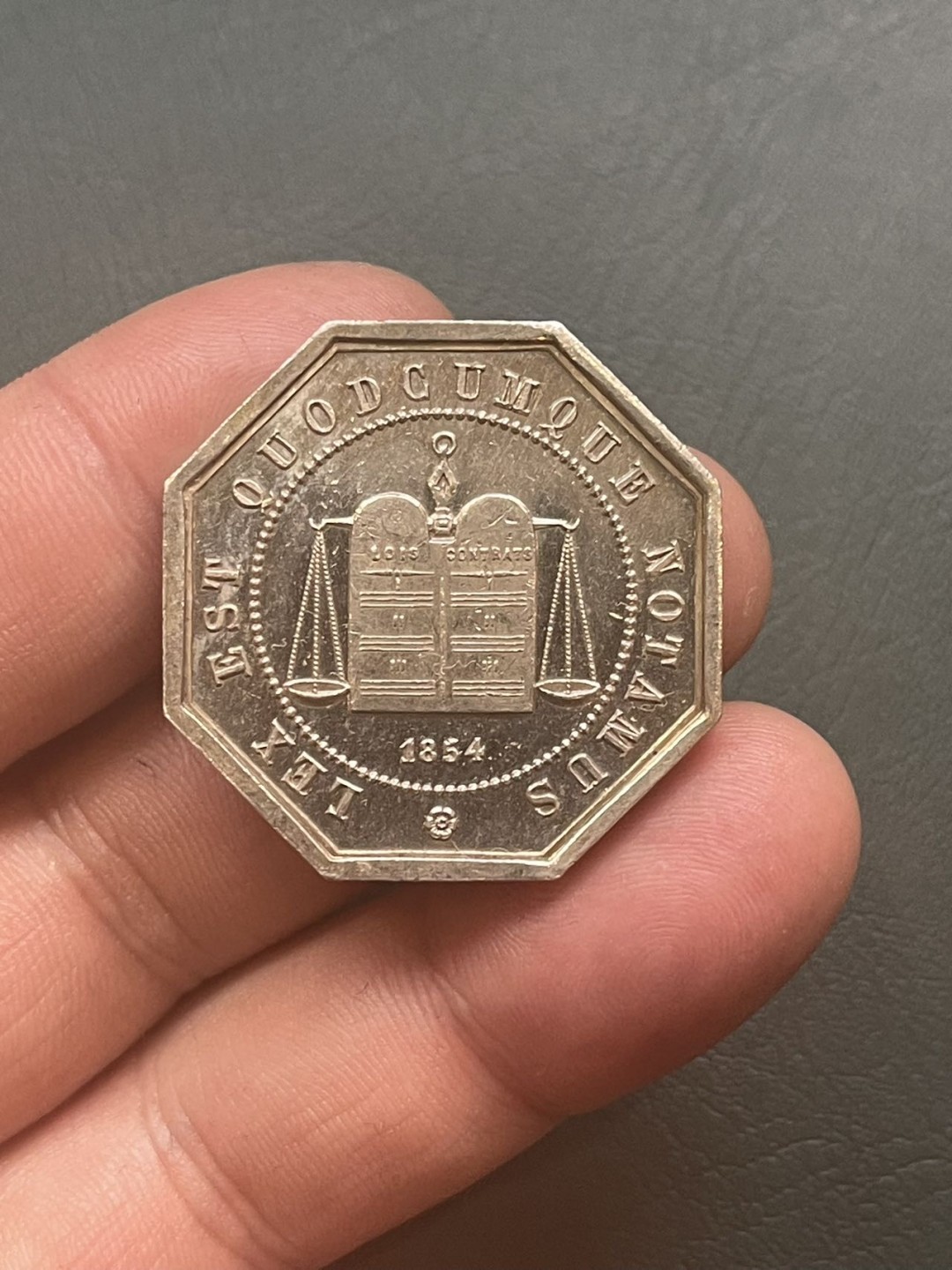 第八场，欧洲艺术章牌代币拍卖（实时专场，机器自动拍卖，请提前出好价格） 法国司法法典八角银章