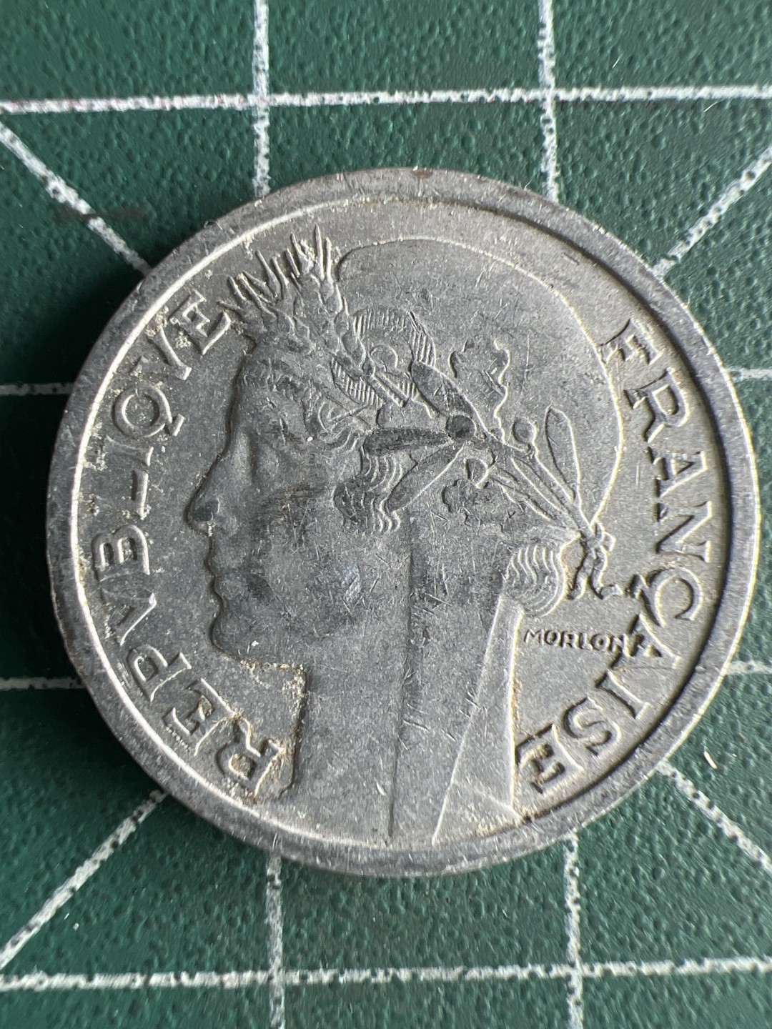 泡泡堂第268期  世界硬币邮票 （无押金，捡漏，全场20包邮，偏远地区除外，接收代拍业务） 法国一法郎