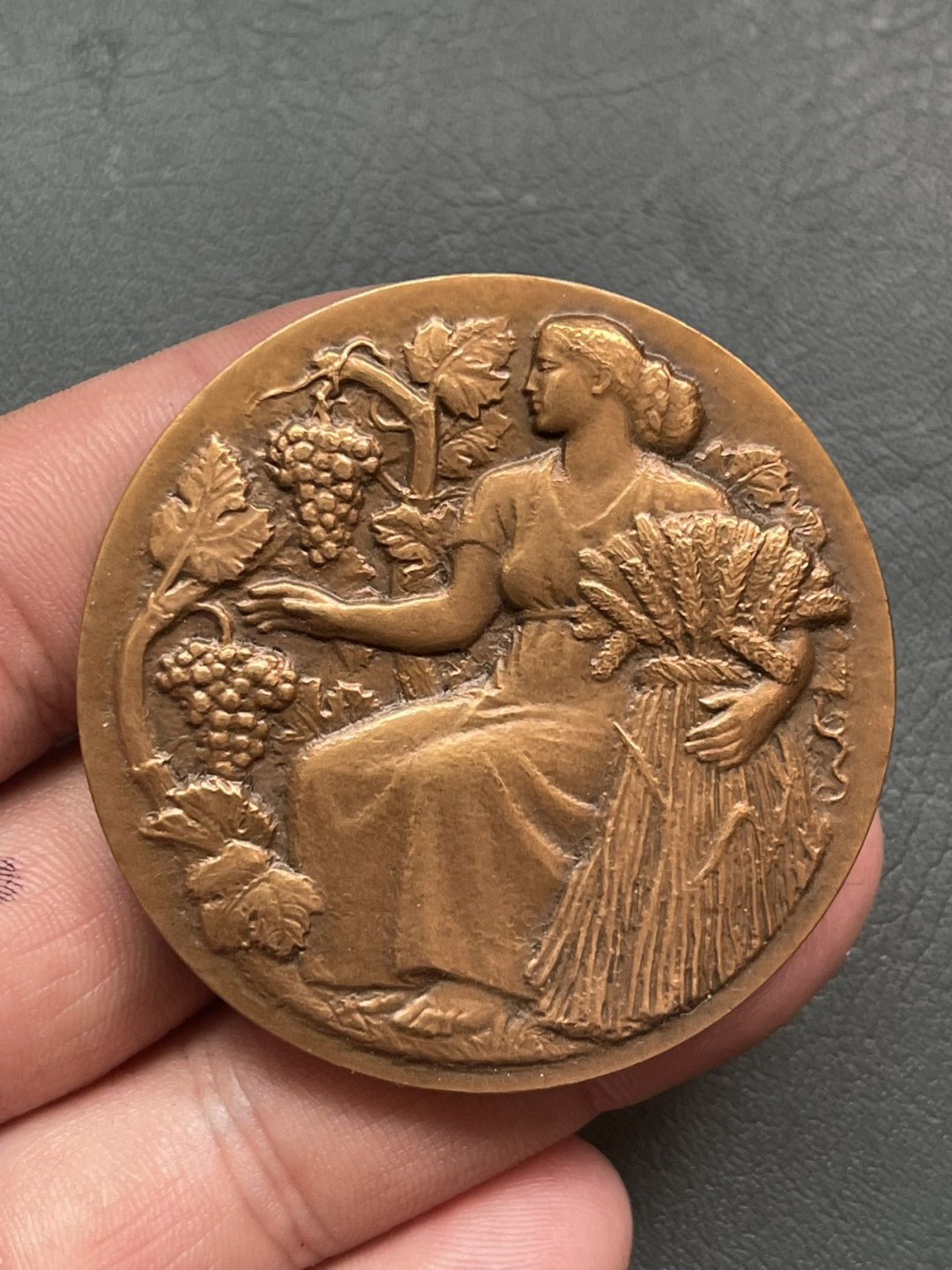 第八场，欧洲艺术章牌代币拍卖（实时专场，机器自动拍卖，请提前出好价格） 法国农业青铜艺术奖章