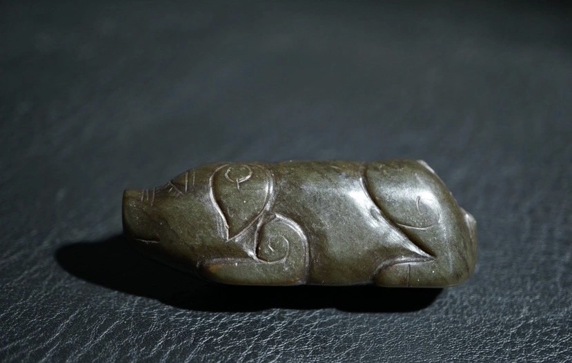 ｜冷门出品｜精选专拍·第贰拾场· 明清工老和田玉玉猪把件