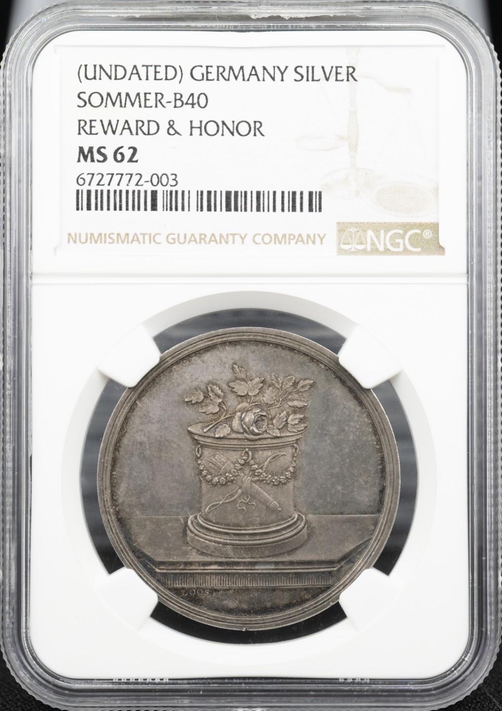 万国钱币拍卖第005期 德国1800年LOOS名家设计北卡罗来纳大学友谊学院奖赏与荣耀银章，37MM