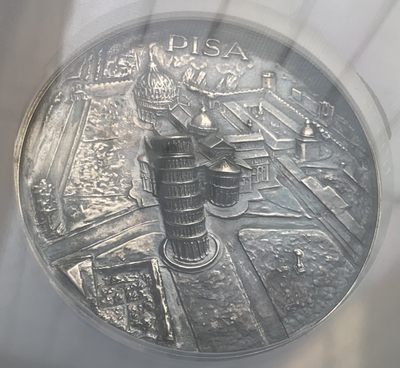 瓶子🏺第85期拍卖会 - 稀少意大利20世纪早期比萨斜塔高浮雕银章  NGC MS61