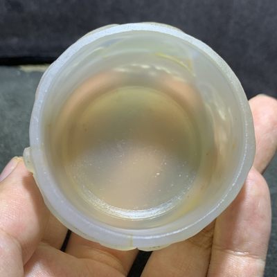 精美亚光高玉化巴西玛瑙满工雕刻海豚茶杯一个， - 精美亚光高玉化巴西玛瑙满工雕刻海豚茶杯一个，