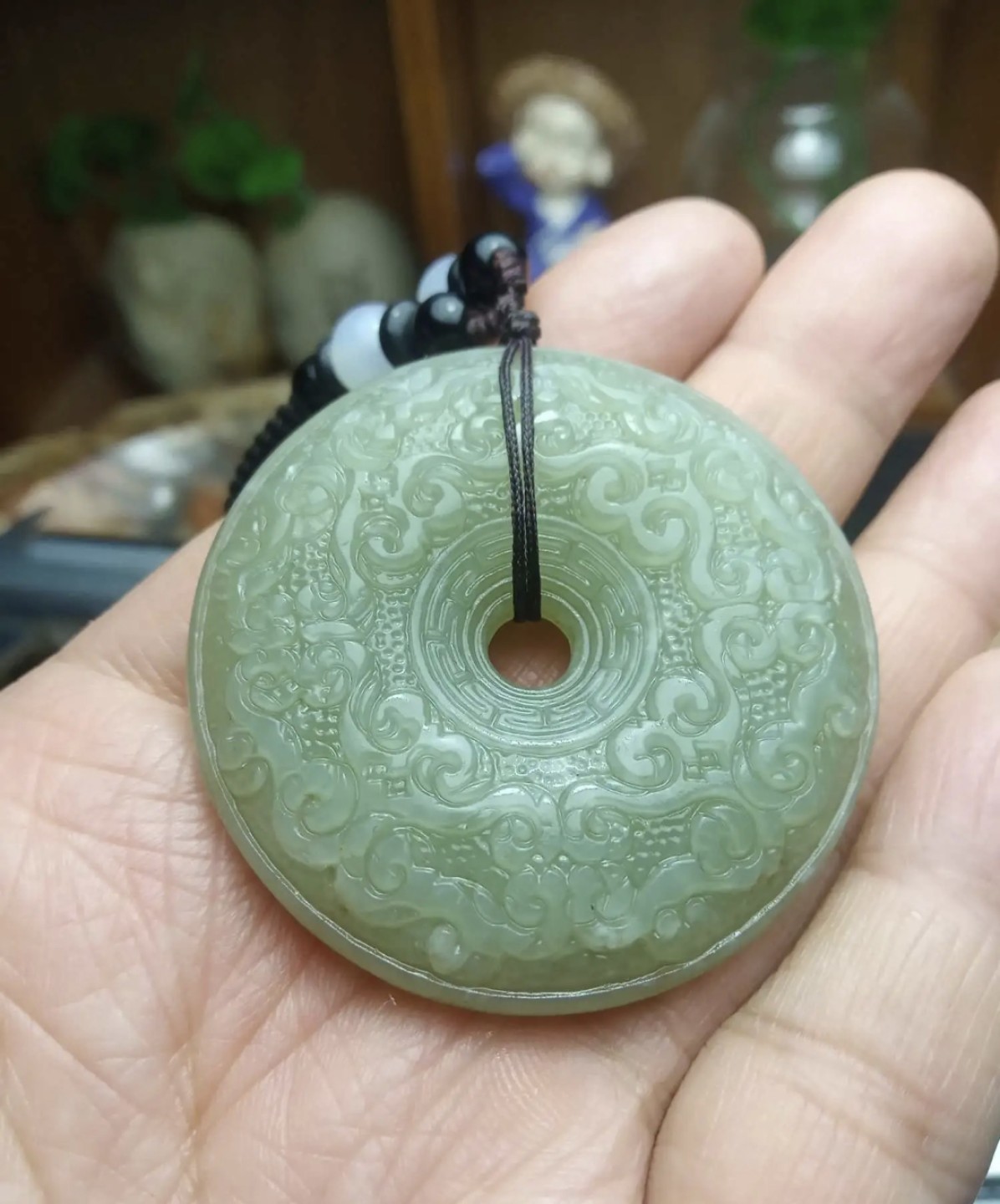 ｜冷门出品｜精选专拍·第贰拾场· 和田玉青白玉 双面精雕保真 祥云纹平安扣