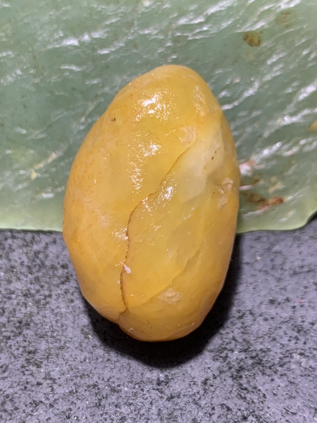 精美天然阿拉善高玉化玛瑙原石一颗