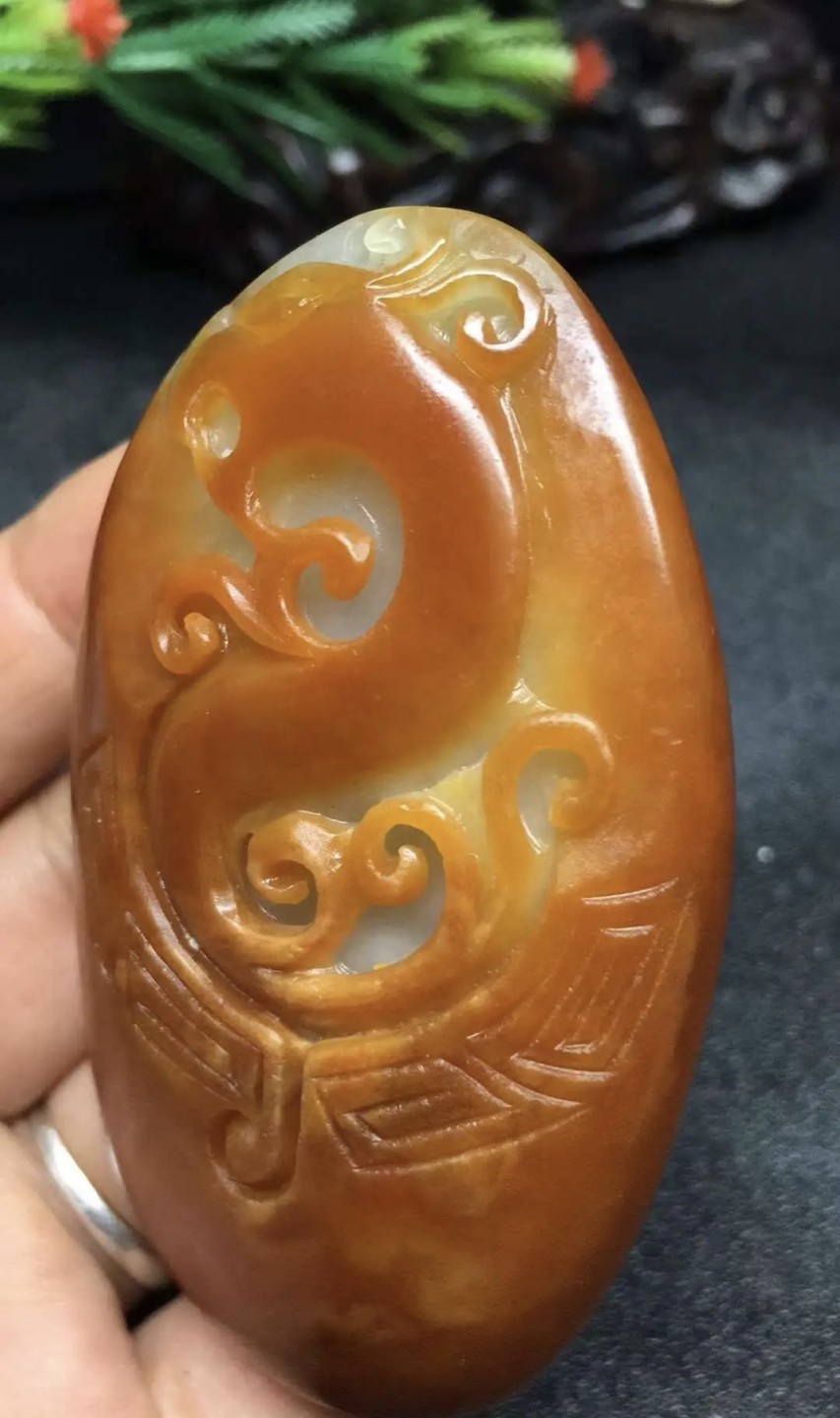 ｜冷门出品｜精选专拍·第贰拾壹场· 和田玉红沁仿古龙手把件｜尺寸70.8/43.0/15.1mm