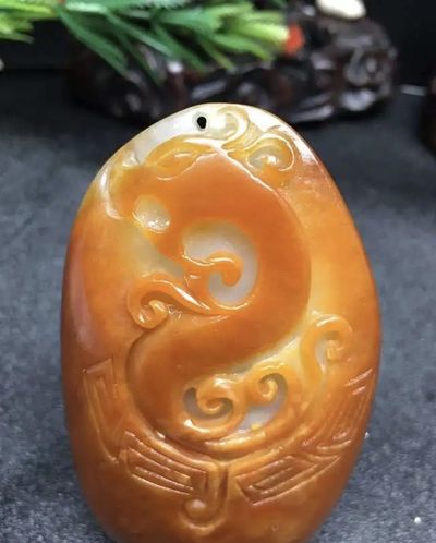 ｜冷门出品｜精选专拍·第贰拾壹场· - 和田玉红沁仿古龙手把件｜尺寸70.8/43.0/15.1mm