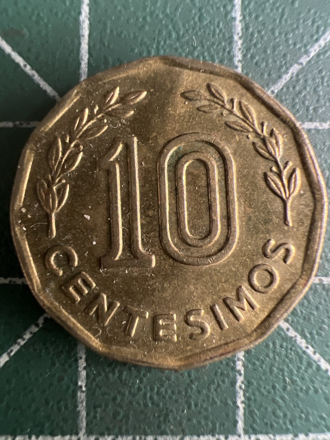 泡泡堂微拍第一 一 五幕硬币捡漏可累计专场👿👿，累计满二十元包邮，接受代拍业务 乌拉圭十分