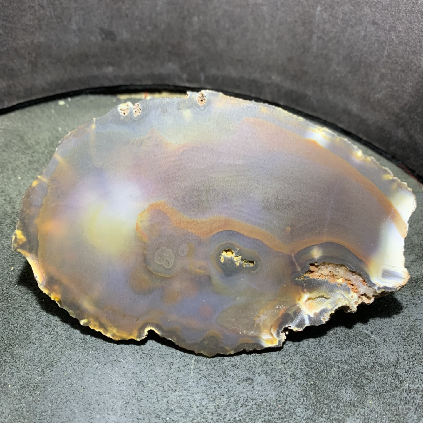 精美天然巴西玛瑙切片雕刻喜上眉梢摆件一个