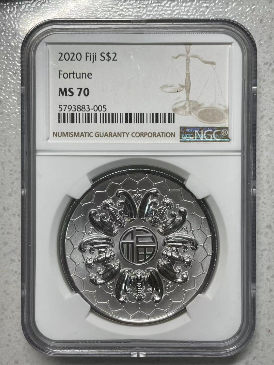 大中华拍卖第707期 2020斐济五福银币冠军分含盒子证书
