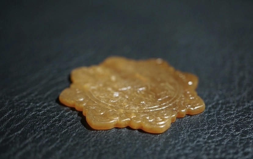 ｜冷门出品｜精选专拍·第贰拾壹场· 明清工老和田玉子冈牌挂件