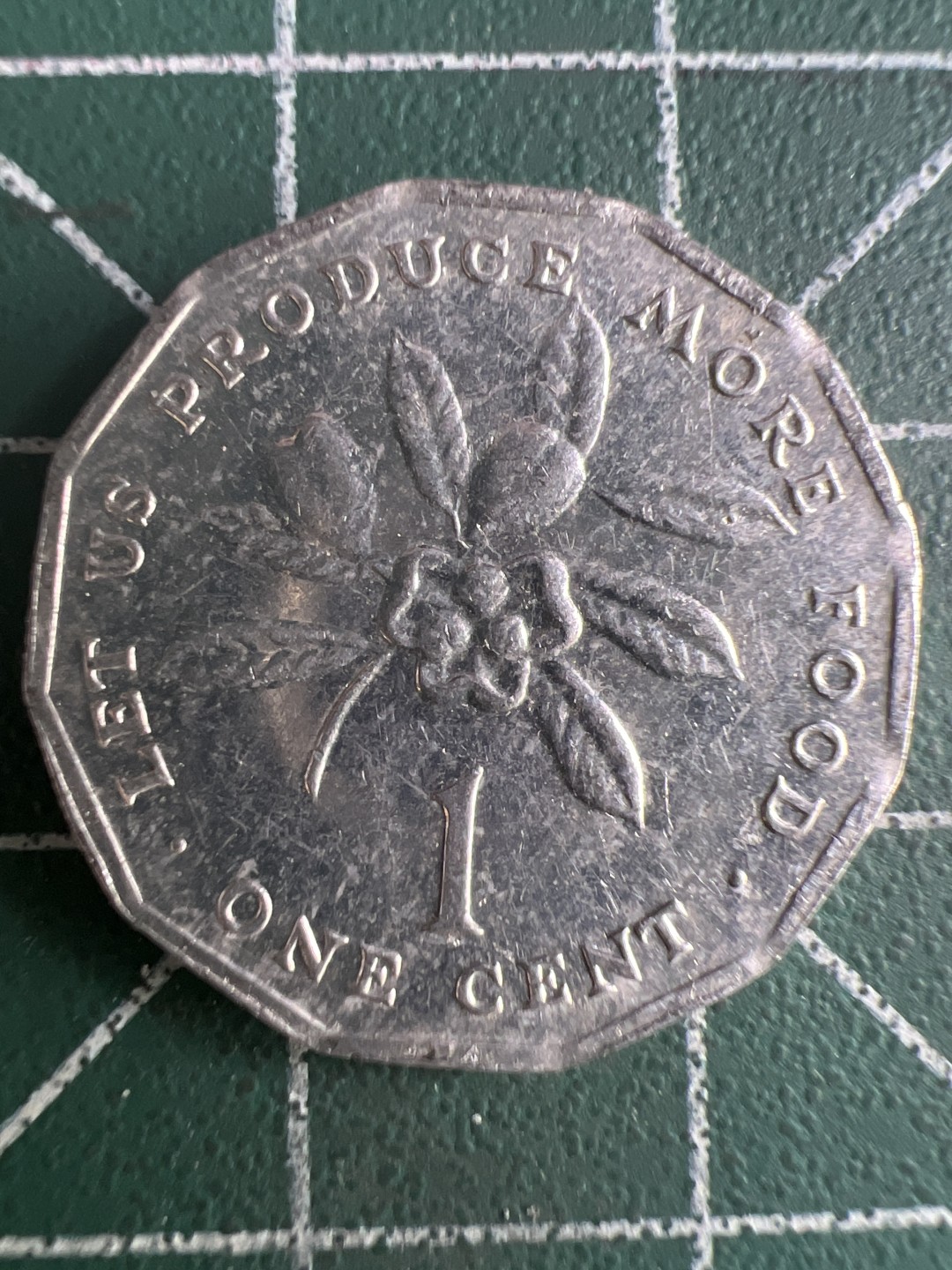 泡泡堂微拍第一 一 五幕硬币捡漏可累计专场👿👿，累计满二十元包邮，接受代拍业务 牙买加一分