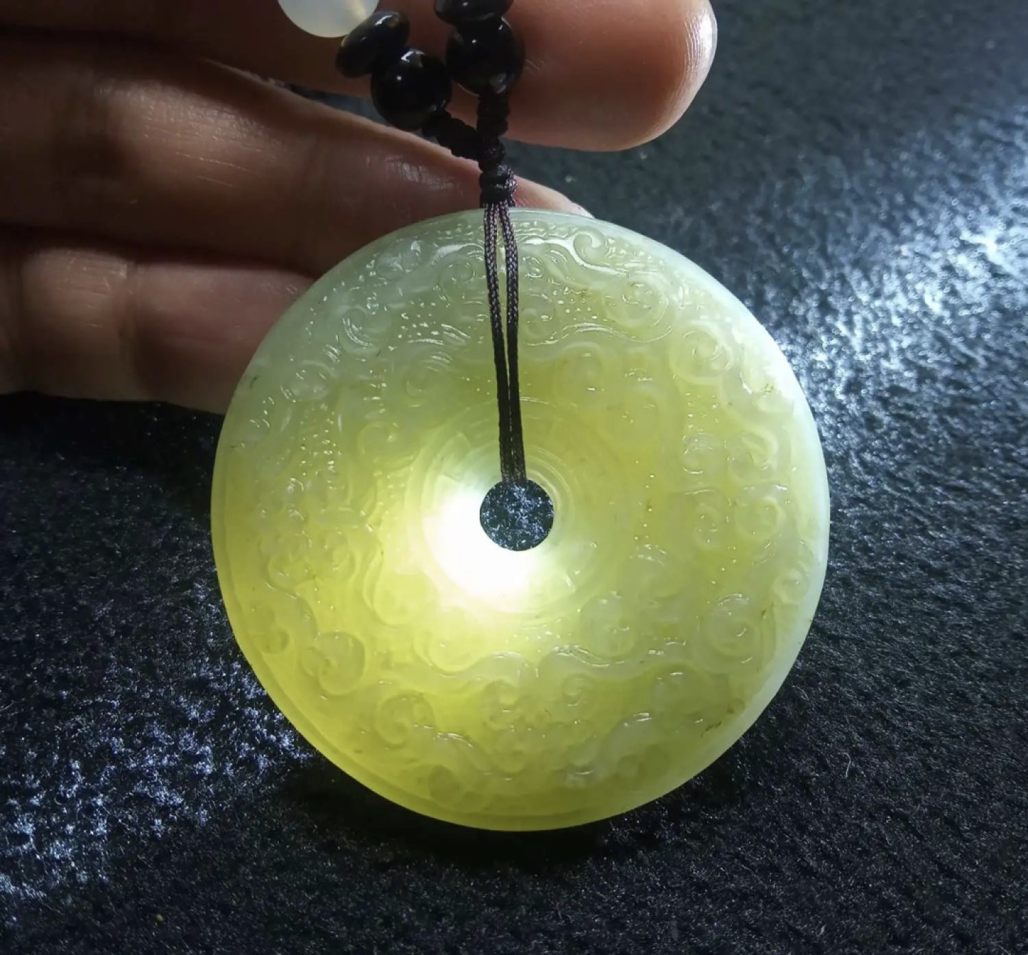 ｜冷门出品｜精选专拍·第贰拾场· 和田玉青白玉 双面精雕保真 祥云纹平安扣