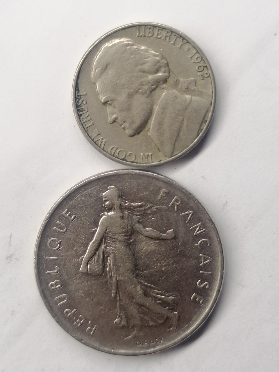 世界钱币，中国古钱专场 外币二枚