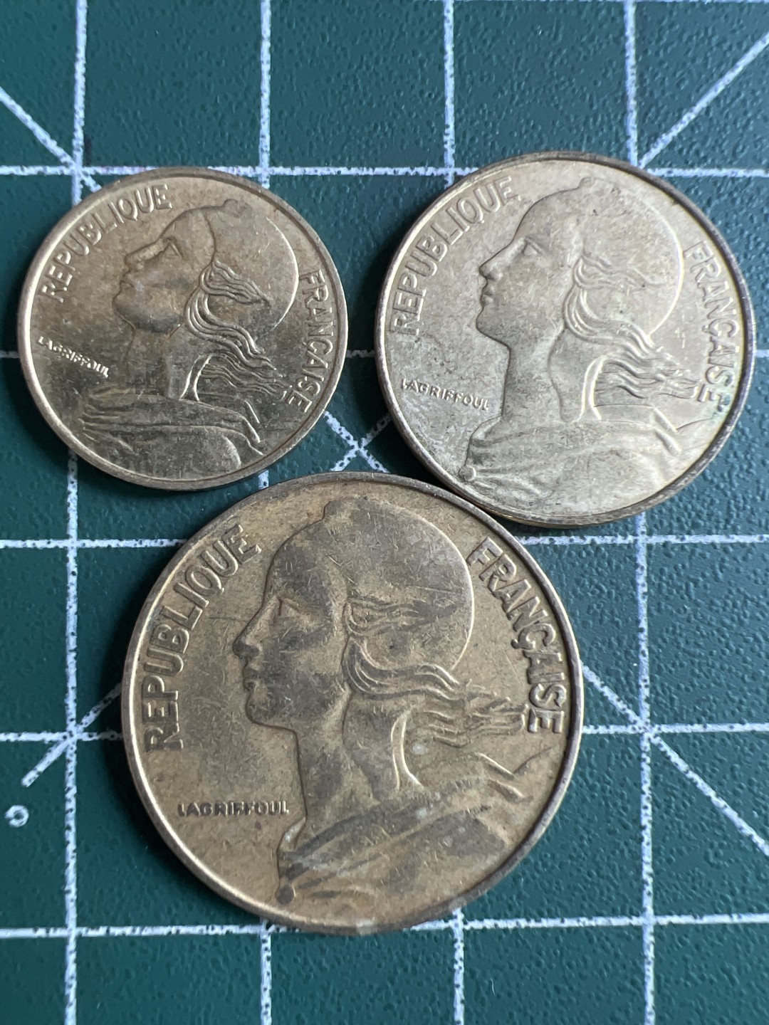 泡泡堂第285期  世界硬币 （无押金，捡漏，全场20包邮，偏远地区除外，接收代拍业务） 法国三枚