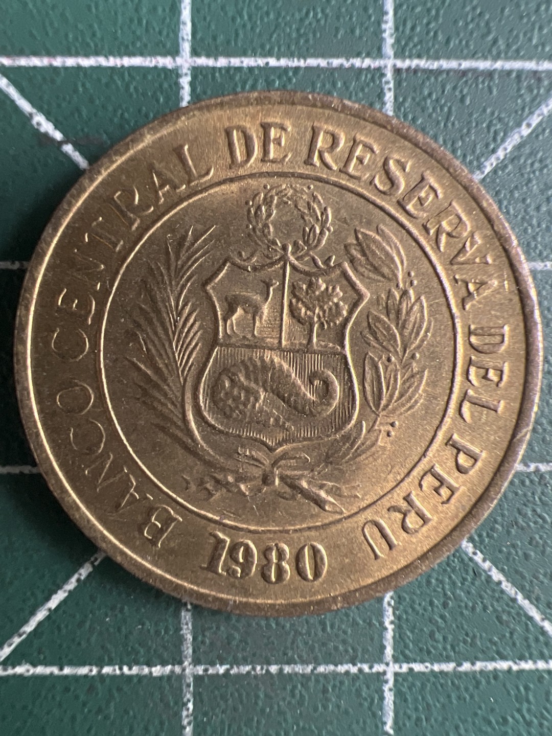 泡泡堂微拍第一 一 六幕硬币捡漏可累计专场👿👿，累计满二十元包邮，接受代拍业务 秘鲁10索尔