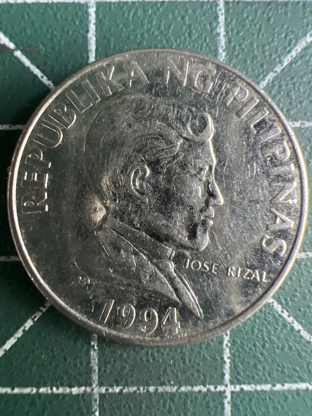 泡泡堂微拍第一 一 六幕硬币捡漏可累计专场👿👿，累计满二十元包邮，接受代拍业务 菲律宾1比索 牛