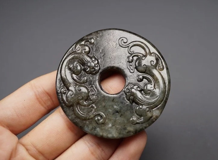 ｜冷门出品｜精选专拍·第贰拾贰场· 和田玉 螭龙纹玉璧挂件