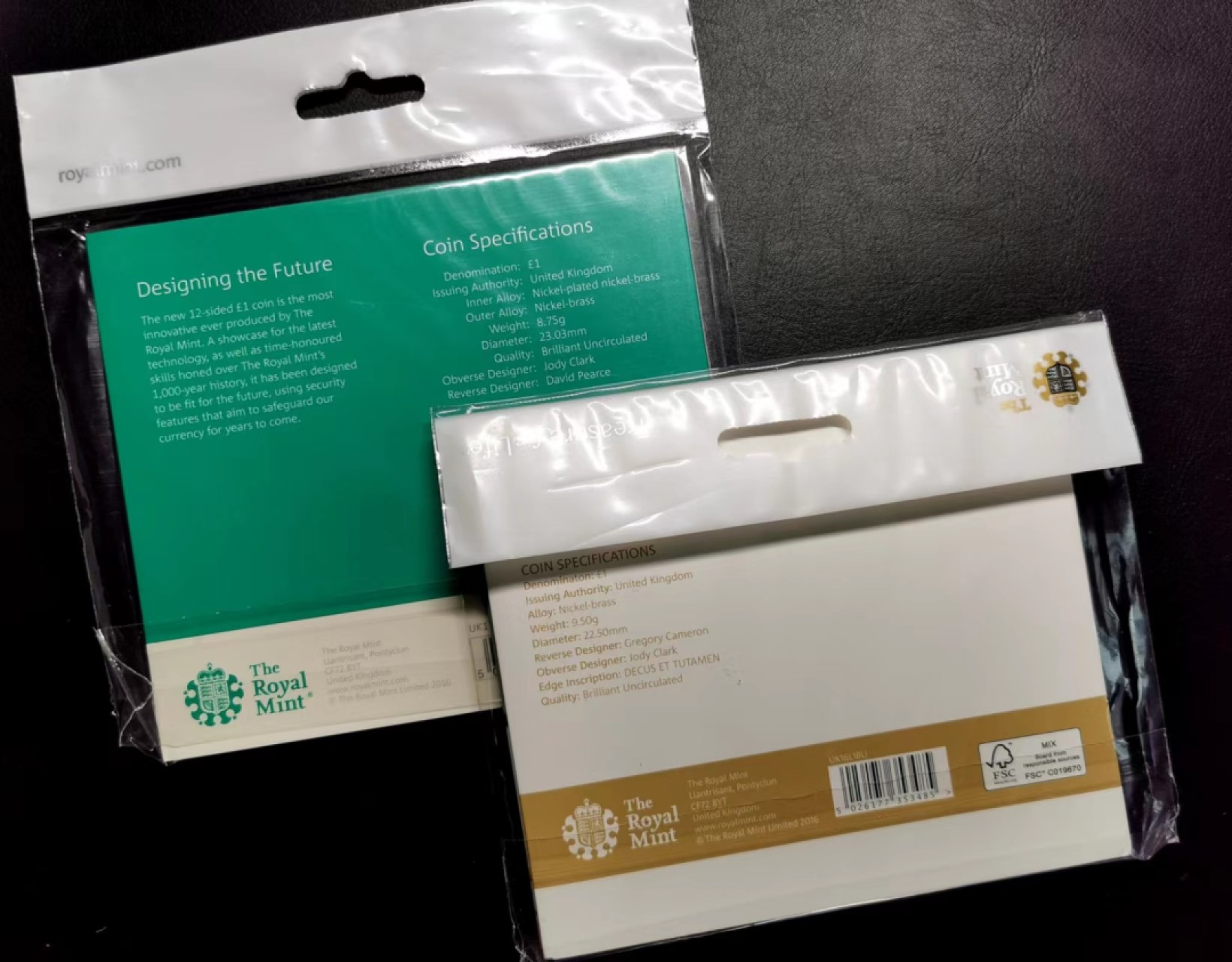 凡希社世界钱币微拍第二百三十四期 2016/17英国最后的圆形英镑&第一枚多边形英镑两枚一组原封