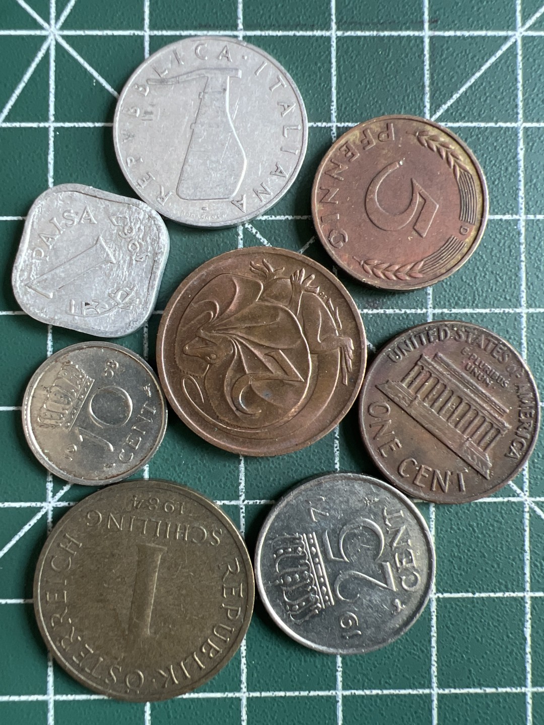 泡泡堂第285期  世界硬币 （无押金，捡漏，全场20包邮，偏远地区除外，接收代拍业务） 硬币一组55