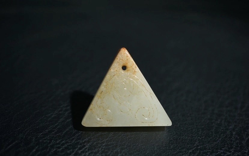 ｜冷门出品｜精选专拍·第贰拾贰场· 明清工老和田玉满工挂件