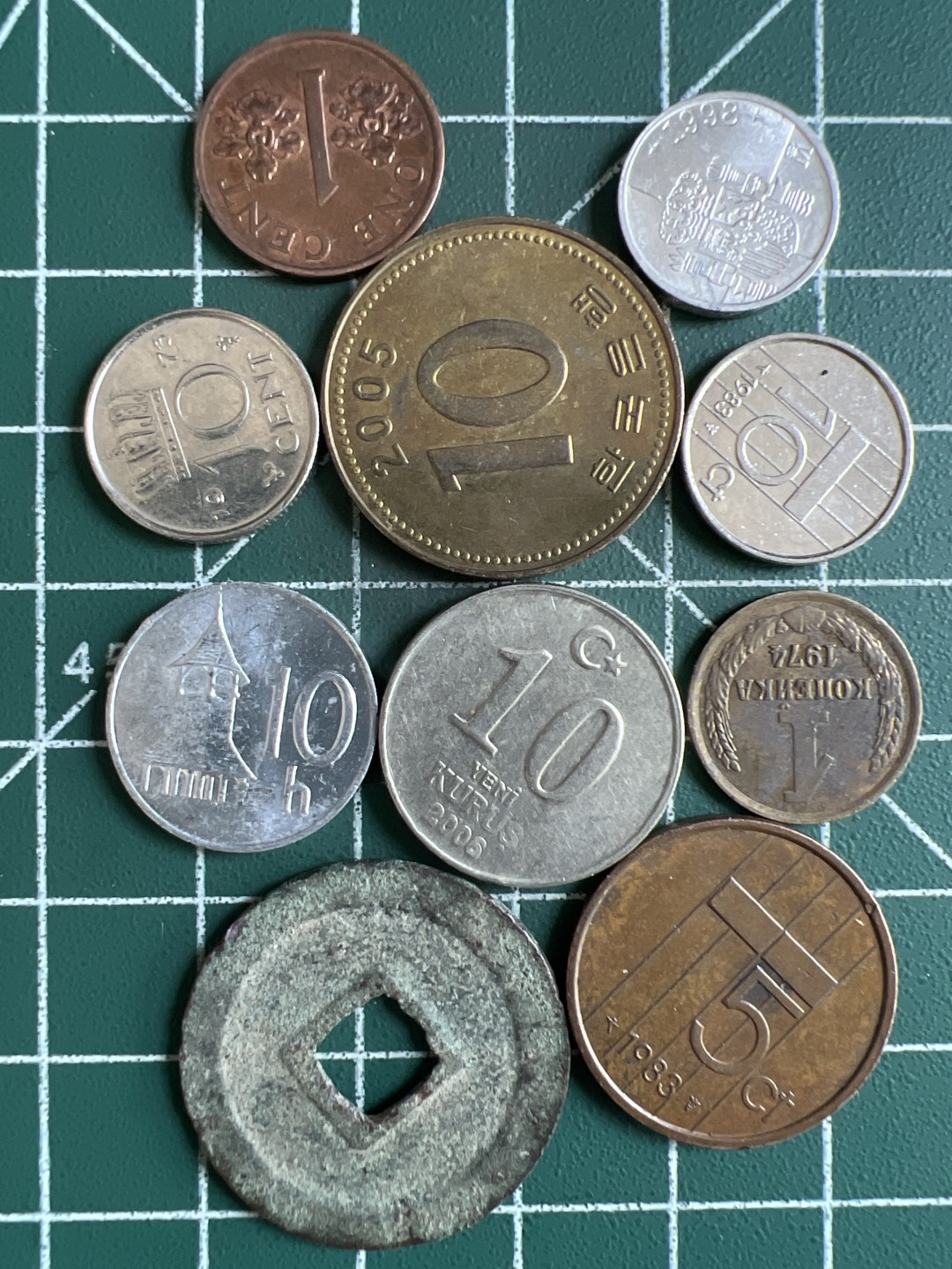 泡泡堂第285期  世界硬币 （无押金，捡漏，全场20包邮，偏远地区除外，接收代拍业务） 硬币一组51