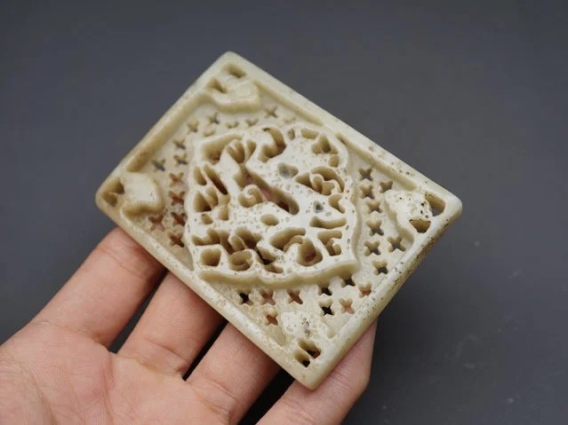 ｜冷门出品｜精选专拍·第贰拾贰场· 和田玉 龙纹镶嵌牌