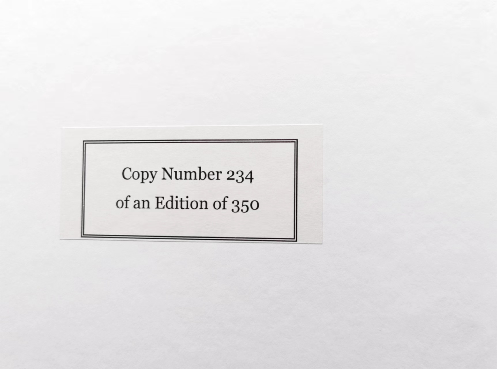 凡希社世界钱币微拍第二百三十四期 《英国爱德华八世币章目录》大十六开 印行350册 八五品