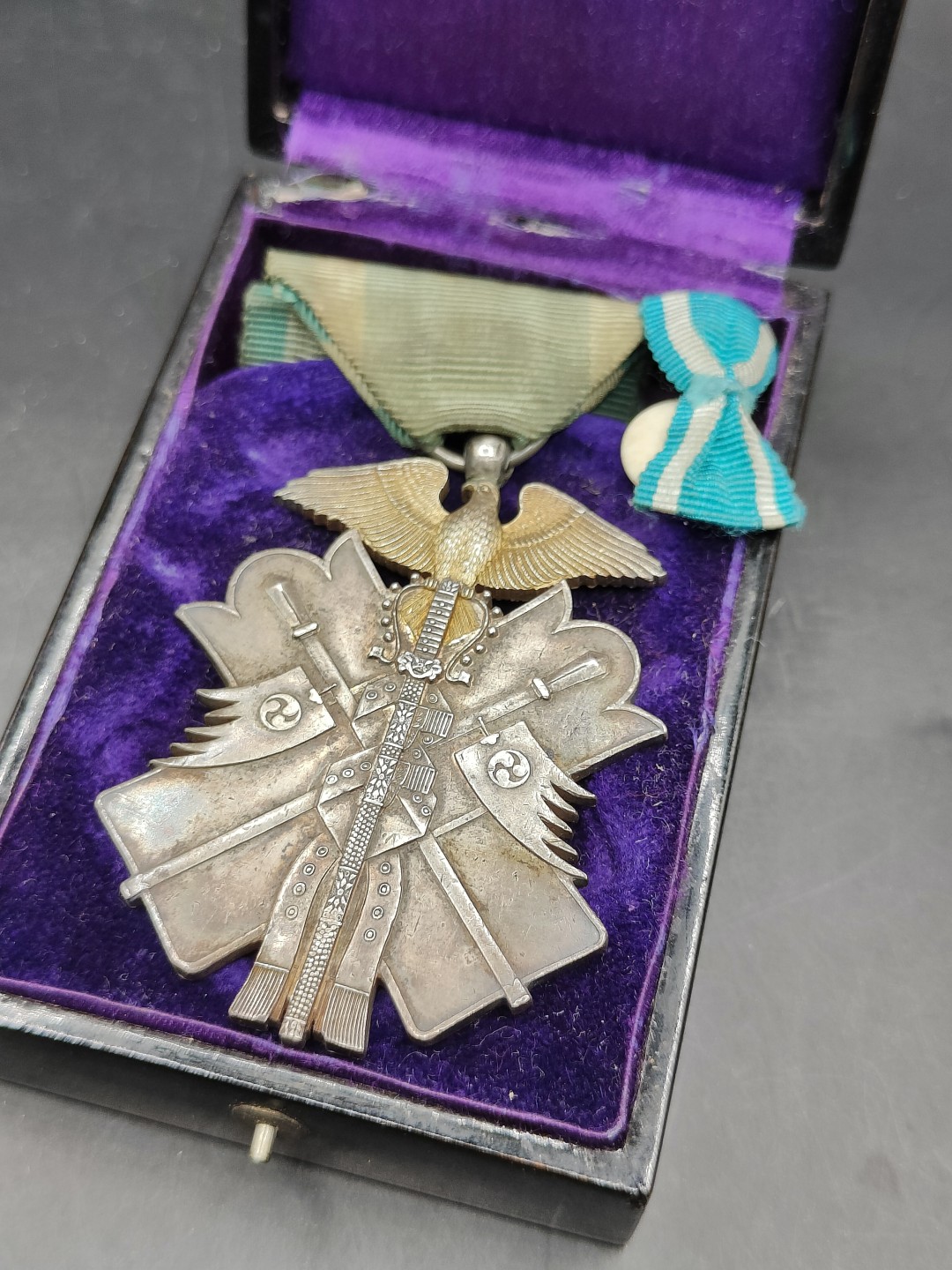 全场0元起拍 第44期 咸鱼国勋章拍卖专场 4月5日（周三）下午6：00开始 明治时期 日本七级金鸱章 带略 美标 银制