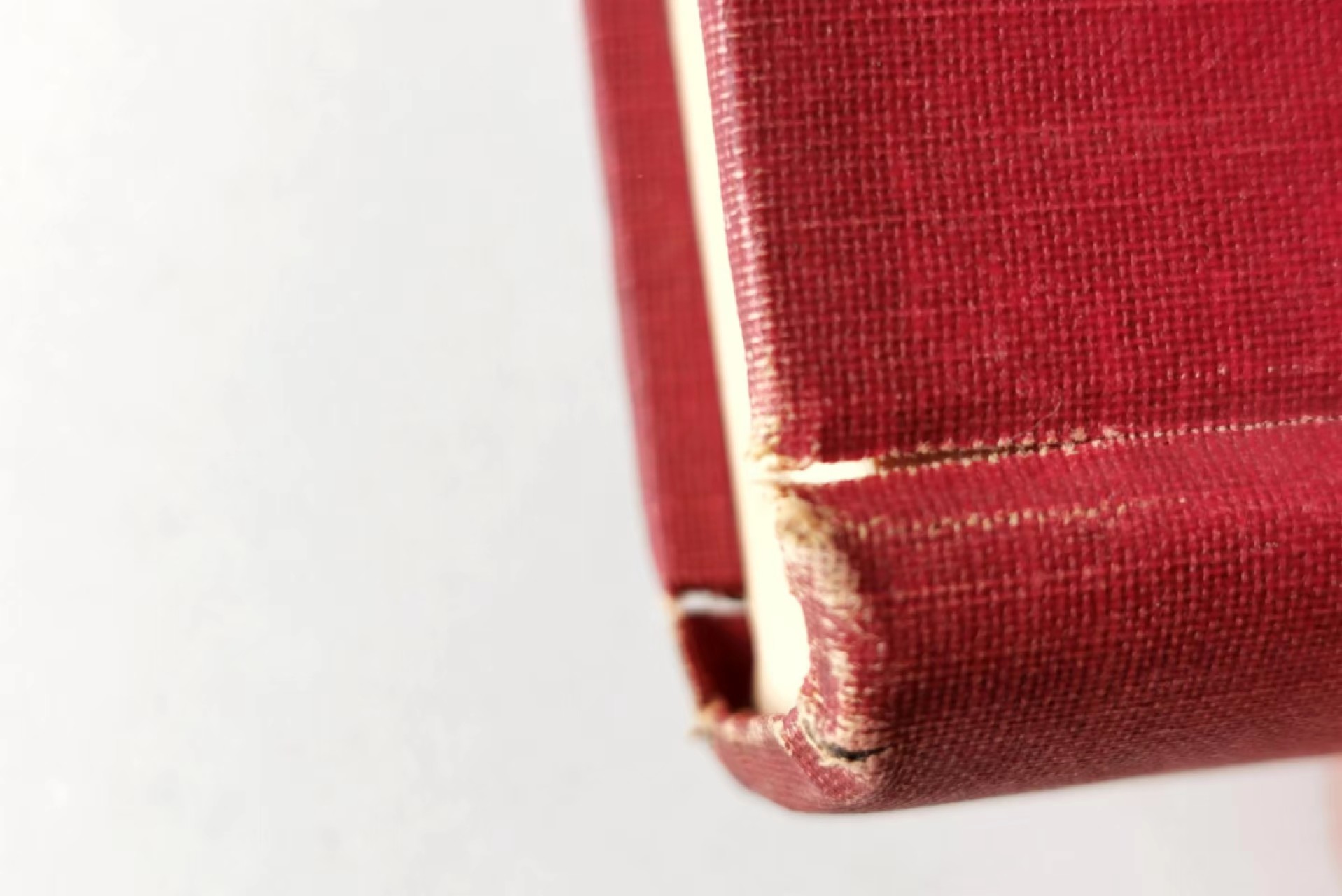 凡希社世界钱币微拍第二百三十四期 荐！《卡尔哥茨币章艺术》大十六开 初版签名本 八五品