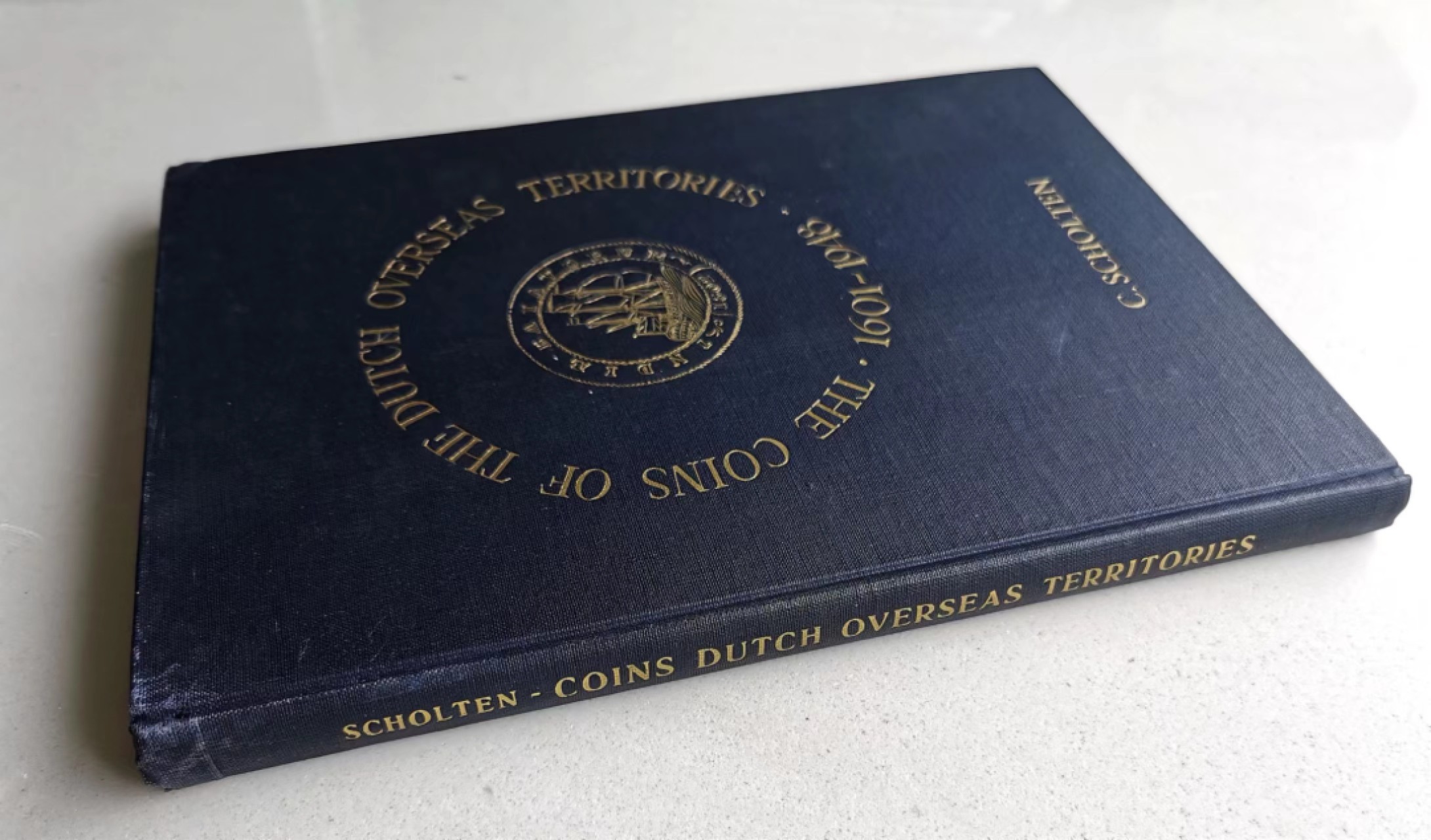 凡希社世界钱币微拍第二百三十四期 《1601-1948荷兰海外领地钱币目录》英文精装版 九品