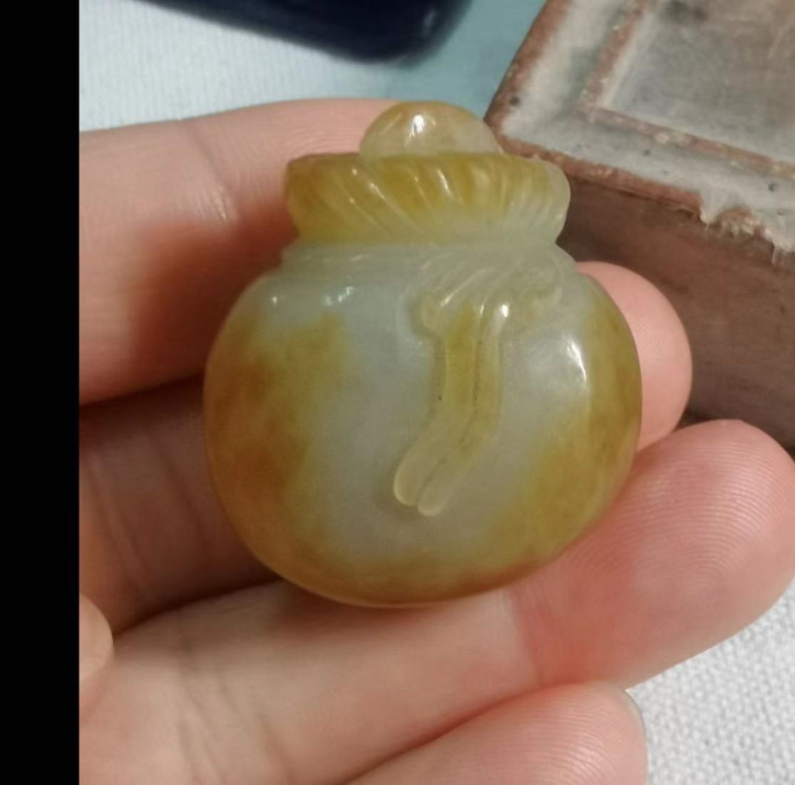 玉器，评级币精品专场 玉石钱袋子