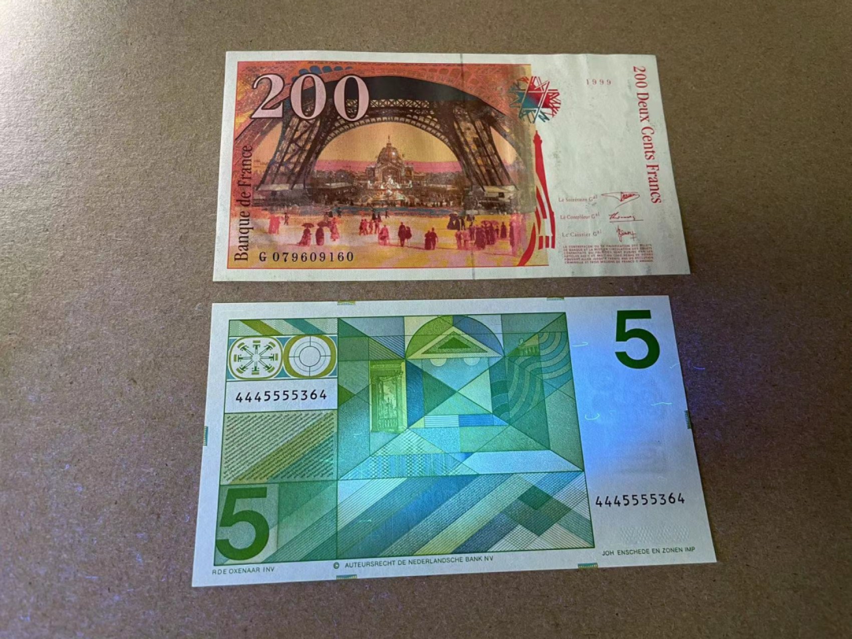 【Blue Auction】✨世界纸币精拍第309期——莫总专场XVII【精】 【一组2张】荷兰 1973年5盾&法国 1999年200法郎 全新UNC