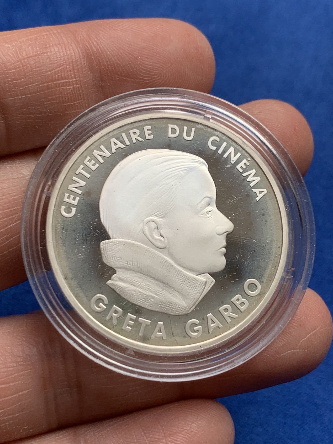 《竞宝斋》第149场-周日，周一，周四 3场 (全场包邮) 1995年法国纪念电影百年奥斯卡无冕女王瑞典神秘女影星  葛丽泰嘉宝 银币盒证齐