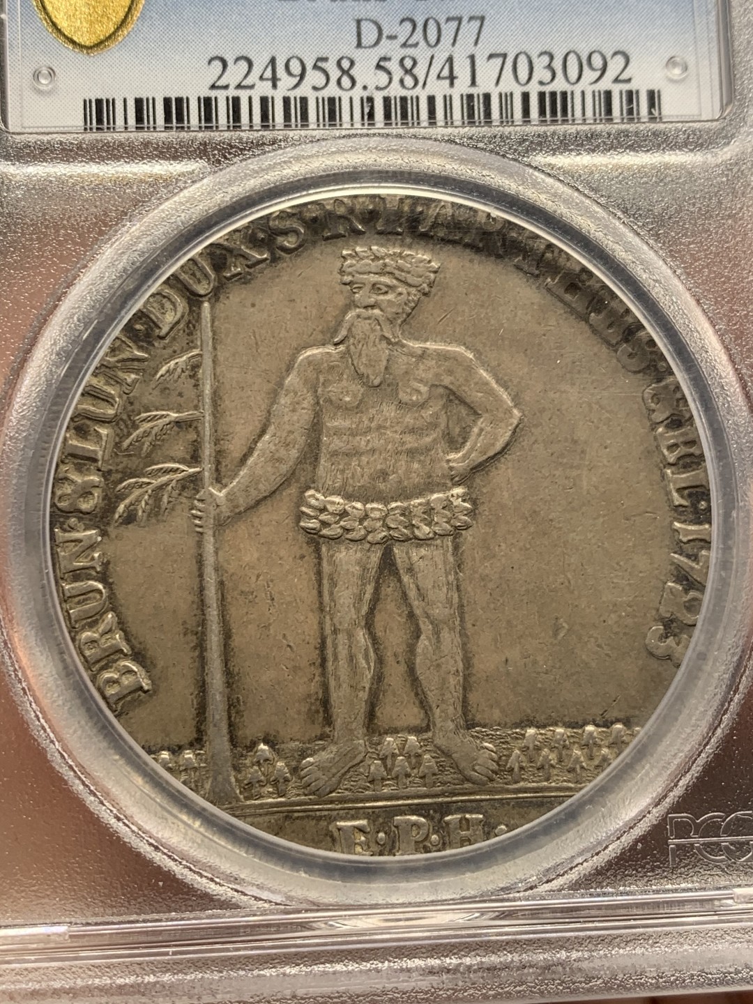 《竞宝斋》第149场-周日，周一，周四 3场 (全场包邮) 唯一冠军分！PCGS AU58 1723年 德国布伦瑞克野人1泰勒大银币 淡灰色包浆 状态舒服 一步到位的藏品 包浆好 加厚盒装