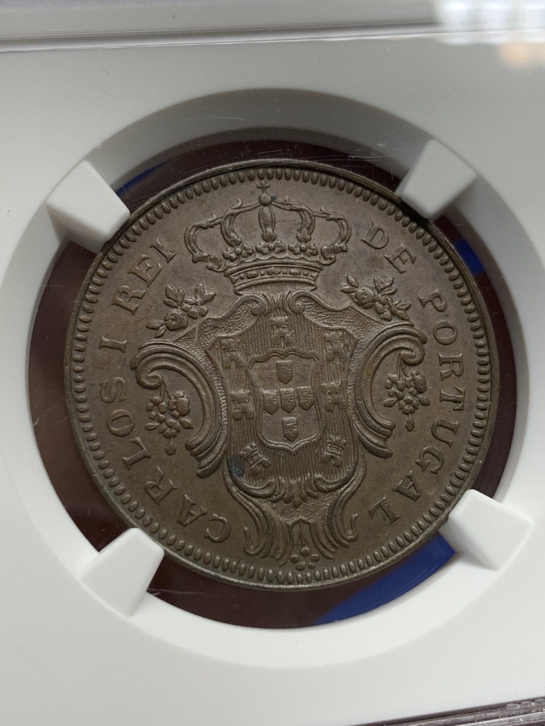 《竞宝斋》第149场-周日，周一，周四 3场 (全场包邮) NGC-AU58BN 1901葡属亚速尔 10里亚尔铜币 少见品种，设计精美