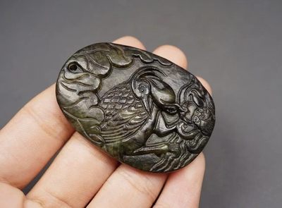 玉石翡翠玛瑙｜拍卖专场 地方玉 一路连科纹玉牌挂件