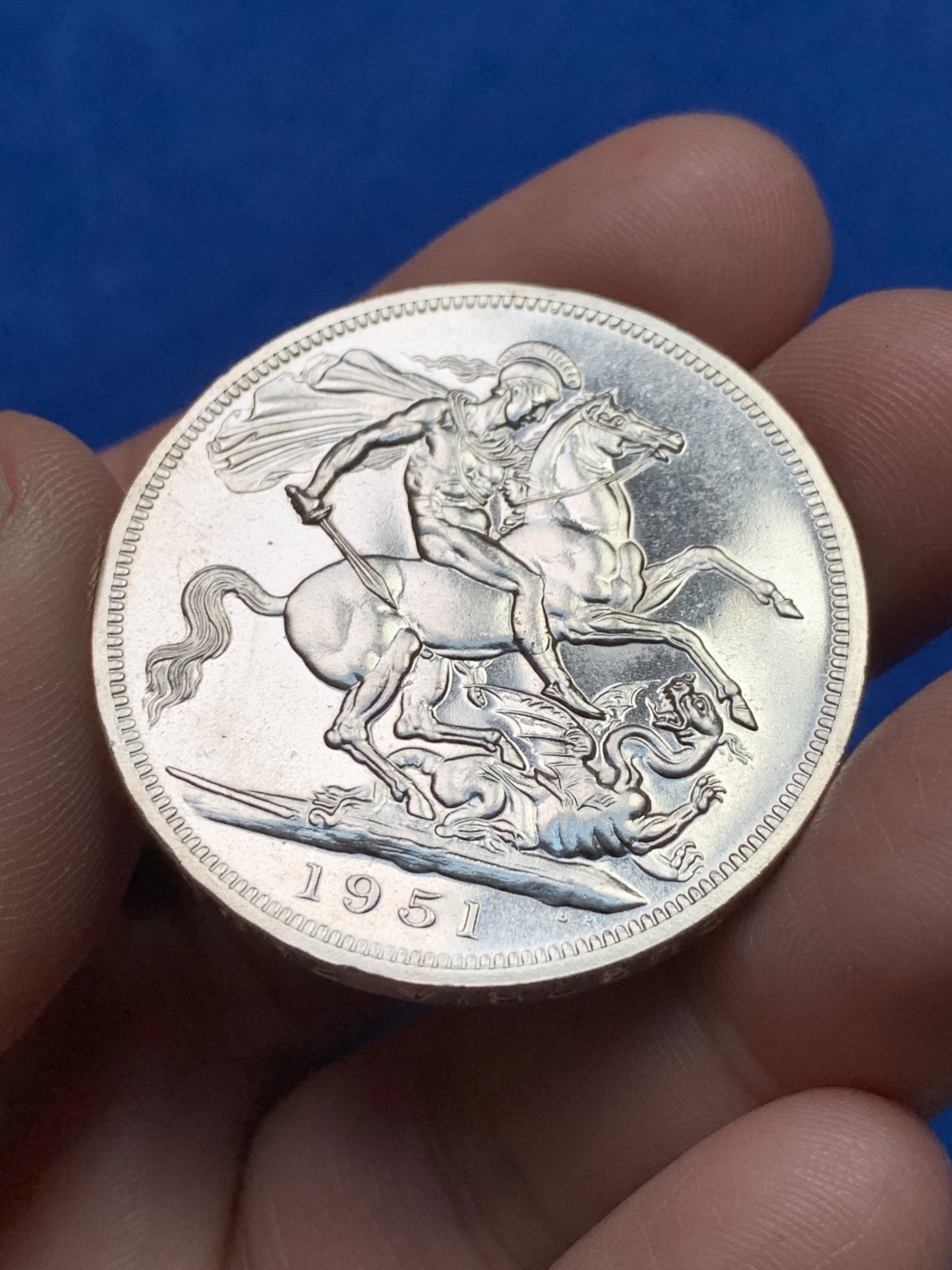 《竞宝斋》第149场-周日，周一，周四 3场 (全场包邮) 英国 1951年 乔治六世 最后的马剑 克朗镍马剑 带红盒