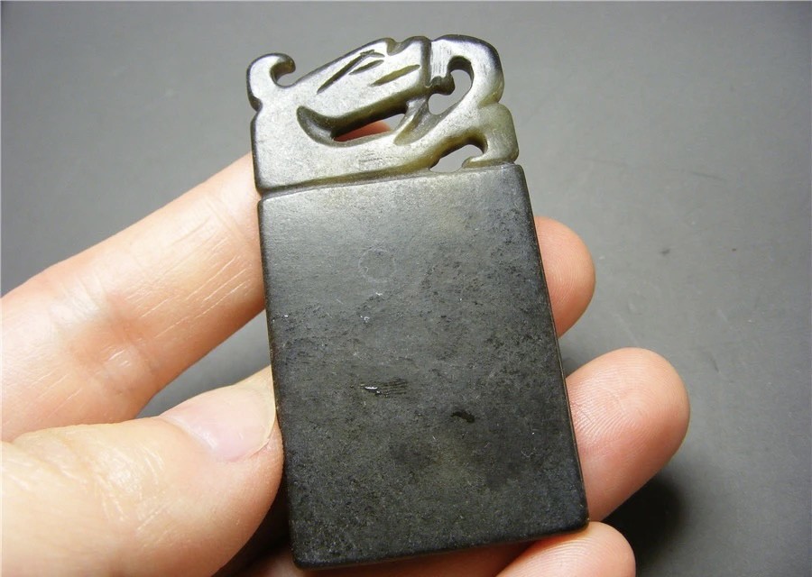 ｜冷门出品｜精选专拍·第贰拾贰场· 地方玉厚实双面工镂空平安无字大方牌