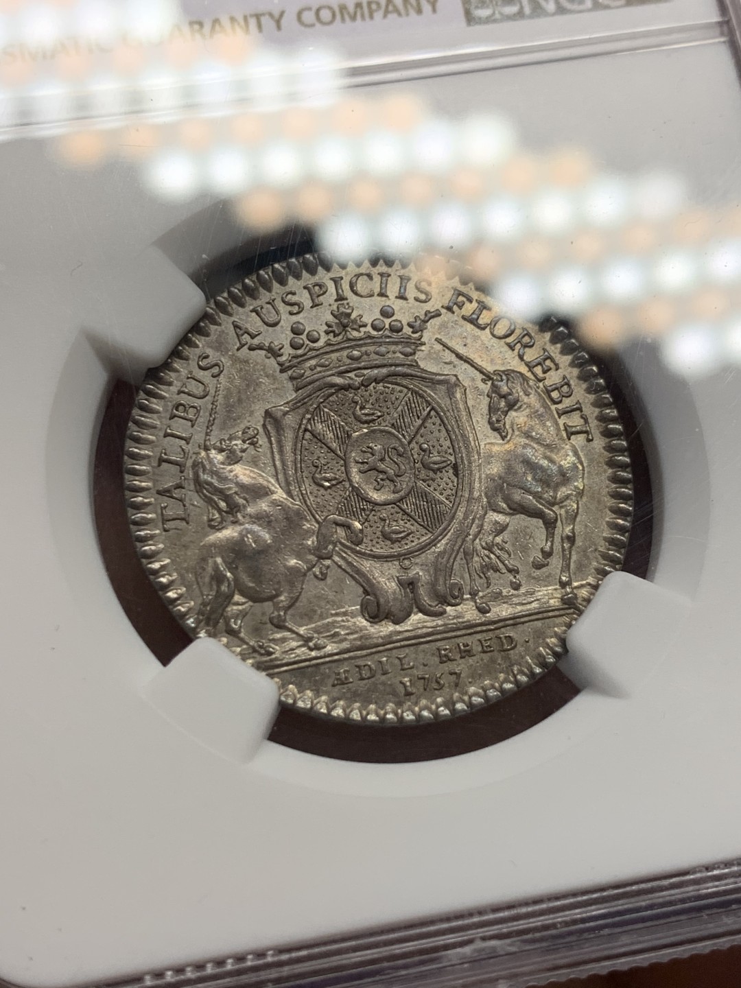 《竞宝斋》第149场-周日，周一，周四 3场 (全场包邮) NGC-AU58 法国1757年 天马盾徽 JETON 银质 非常罕见的版式