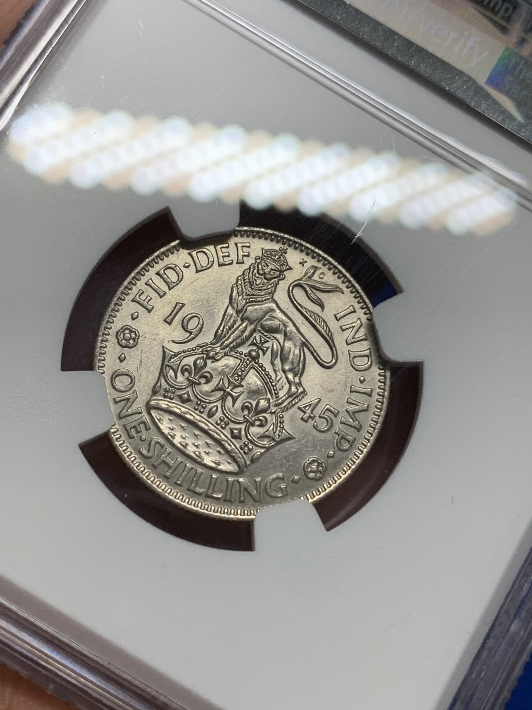 《竞宝斋》第149场-周日，周一，周四 3场 (全场包邮) NGC-AU 英国1945年 乔六1先令 银币