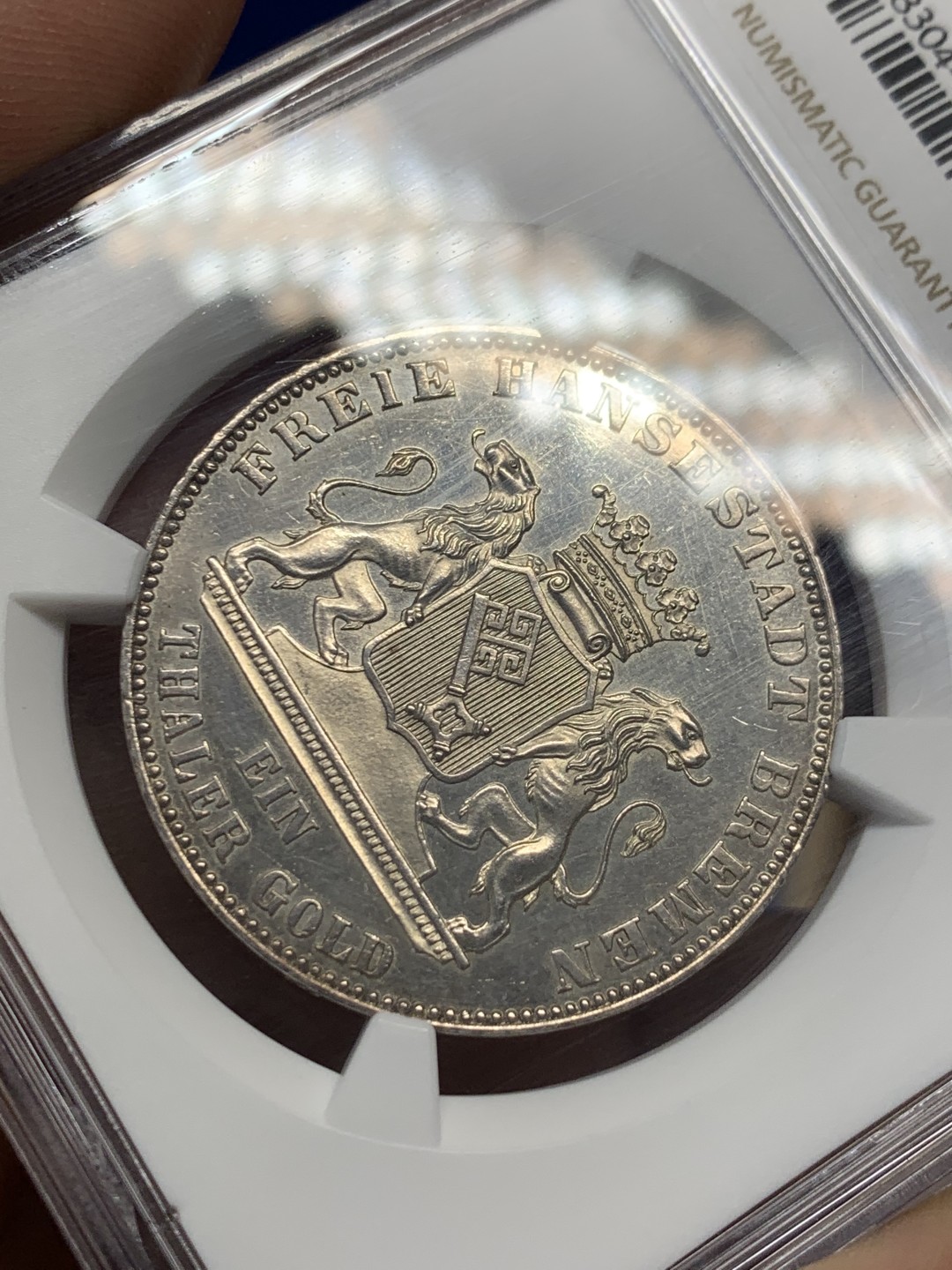 《竞宝斋》第149场-周日，周一，周四 3场 (全场包邮) NGC UNC 德国1863年不莱梅1泰勒银币德意志解放50周年纪念 该邦同时期泰勒中最少的一版，铸造量2w枚