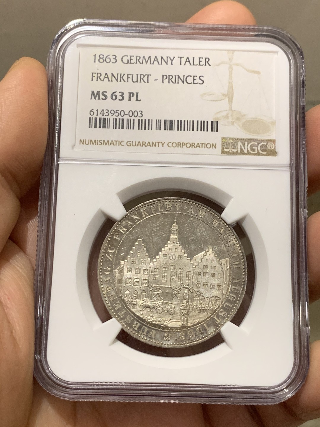 《竞宝斋》第149场-周日，周一，周四 3场 (全场包邮) NGC-MS63PL 德国1863年王子会议泰勒银币，也称著名的法兰克福市政厅景观泰勒，带PL尾巴的很少，NGC数据库中带PL后缀的仅有两枚，绝佳镜面效果！