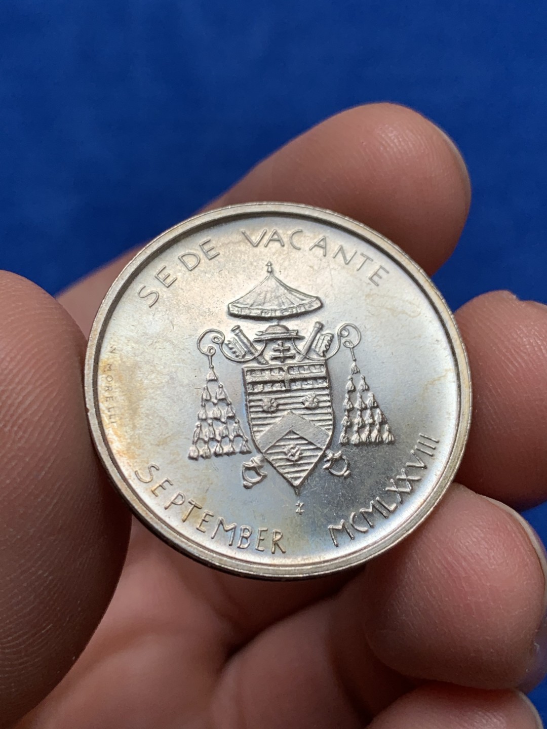 《竞宝斋》第149场-周日，周一，周四 3场 (全场包邮) 梵蒂冈1978年 缺位500里拉 银币 两枚好品