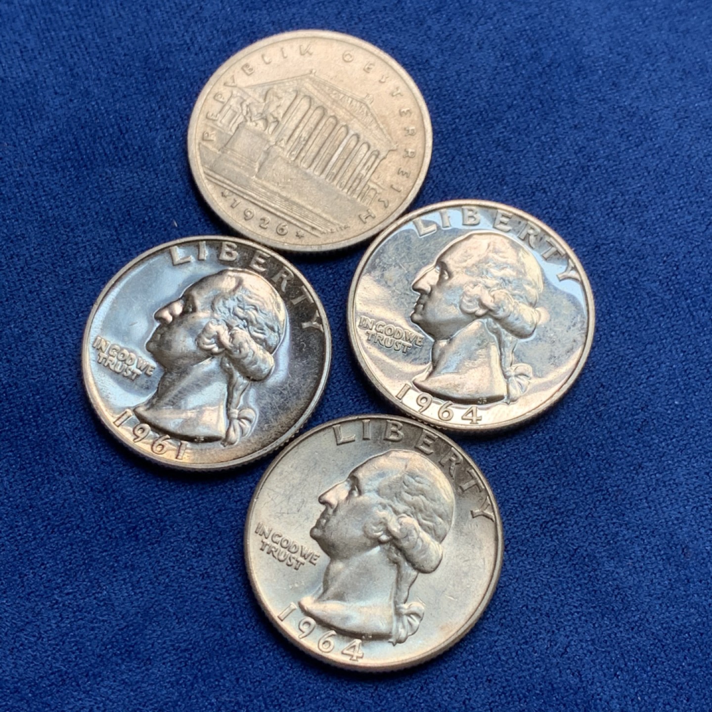 《竞宝斋》第149场-周日，周一，周四 3场 (全场包邮) 美国华盛顿25美分银币3枚原光好状态，加奥地利1先令银币