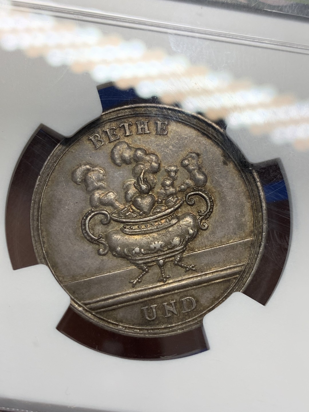 《竞宝斋》第149场-周日，周一，周四 3场 (全场包邮) NGC MS62 18世纪德国美好祝愿银章 虔诚谨慎 名家Loos作品 难得好品好状态